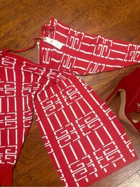 Red and White Geometric  BodyCon Knit Dress